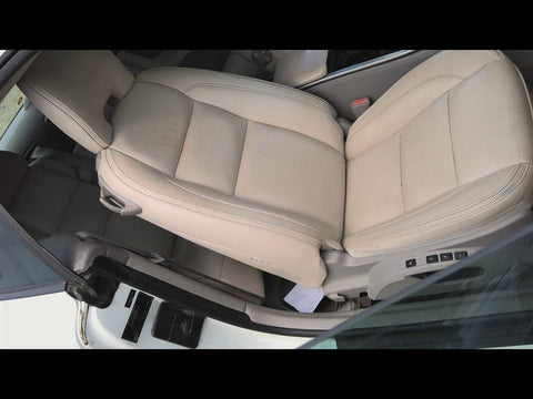 Passenger Front Seat C70 Bucket Fits 12-13 VOLVO 70 SERIES 4742530