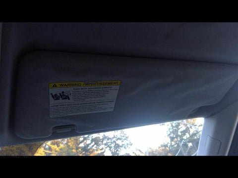 Passenger Right Sun Visor Illuminated Fits 0509 LR3 2938710