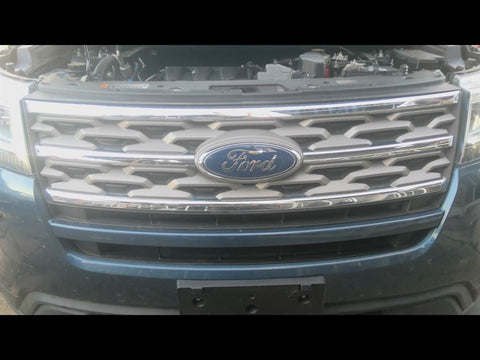 Grille Upper XLT Chrome Bars Fits 1819 EXPLORER 4716110