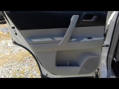 HIGHLANDR 2013 Door Trim Panel Rear 3249820