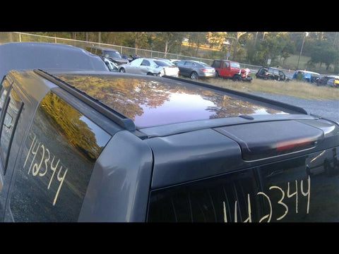 LR3       2006 Luggage Rack 2938120