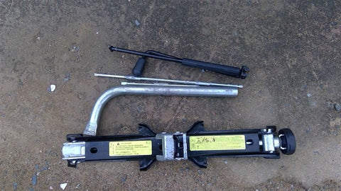 S5 AUDI   2011 Jack 465146 AND TOOLS!0