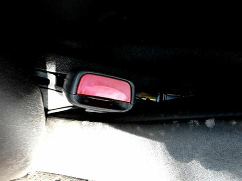 Seat Belt Front Bucket Passenger Buckle Fits 0511 STS 2609080