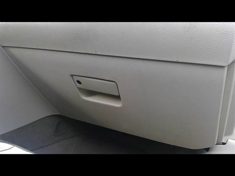 TAURUS    2011 Glove Box 3299900
