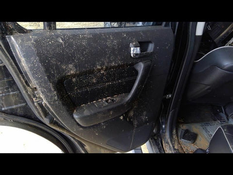 H3        2007 Door Trim Panel Rear 3344110