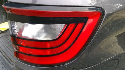 Passenger Tail Light Quarter Panel Mounted Fits 1620 DURANGO 3547610