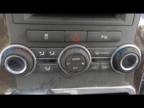 Temperature Control With Front Park Assist Fits 1316 LR4 3241220