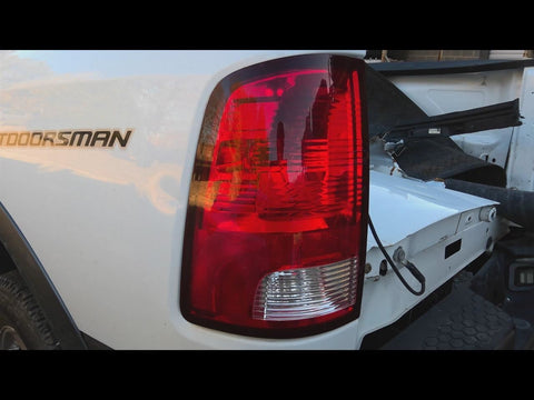 Driver Tail Light Classic Style 5 Lug Wheel Fits 0920 DODGE 1500 PICKUP 4710070