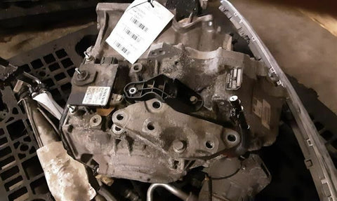 Automatic Transmission T5 5 Cylinder FWD Fits 14 VOLVO S60 3360230
