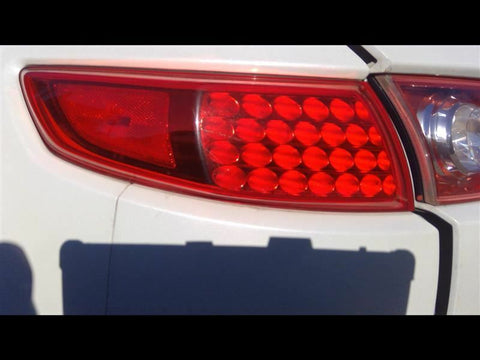 Driver Tail Light Red Lens Fits 03-08 INFINITI FX SERIES 3307980