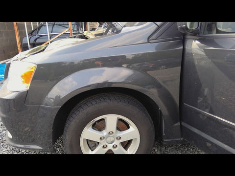 Driver Left Fender Fits 0820 CARAVAN 4736920
