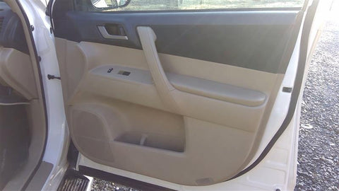 HIGHLANDR 2012 Front Door Trim Panel 3606910