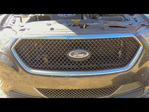 Grille Cover Mounted Upper SHO Fits 1319 TAURUS 4776650