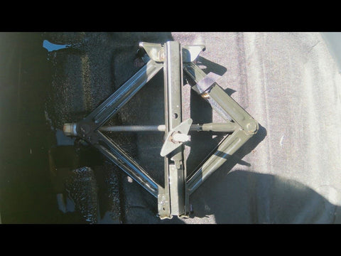 MKX       2018 Jack 479110 AND TOOLS!0