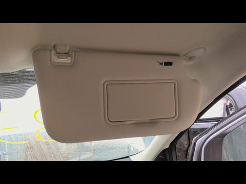 Passenger Sun Visor Without Sunroof With Illumination Fits 1319 ESCAPE 4699850