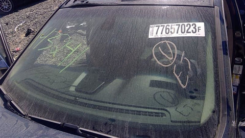 Windshield Glass Without Rain Sensor Fits 1718 LINCOLN CONTINENTAL 4641380