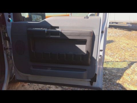 F250SD    2015 Front Door Trim Panel 4732330