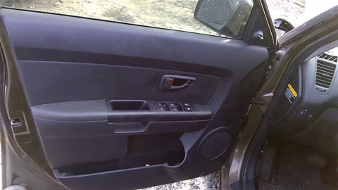 SOUL      2013 Front Door Trim Panel 3560380