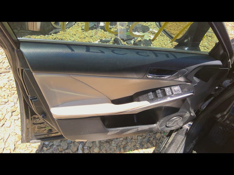 IS200T    2016 Front Door Trim Panel 4745540