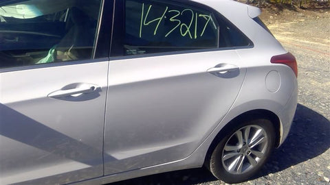 Driver Rear Side Door Electric Hatchback GT Limited Fits 1317 ELANTRA 4622110