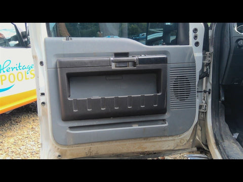 F250SD    2011 Front Door Trim Panel 4754720
