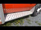 E350SD    2008 Running Board 309332  ONE SIDE ONLY!0