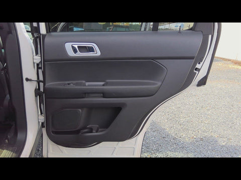 EXPLORER  2015 Door Trim Panel Rear 4772830
