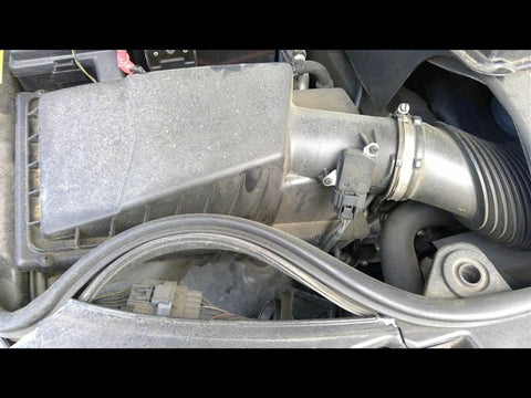 Passenger Right Air Cleaner 5.0L Fits 1013 LR4 3283170