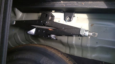 SPORTAGE  2020 Jack 467218 AND TOOLS!0