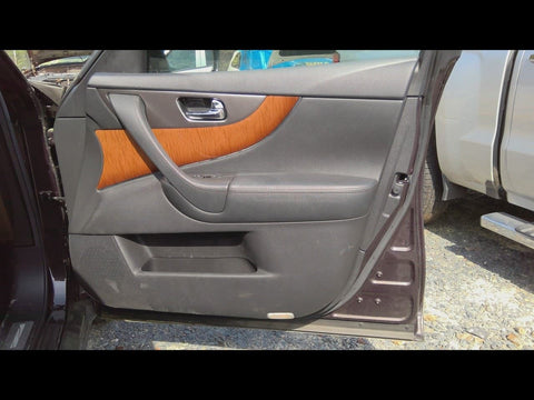 QX70      2016 Front Door Trim Panel 4739760