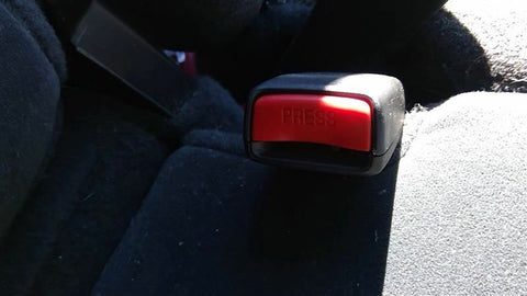 Seat Belt Front Quad Cab Bench Seat Center Fits 02-05 DODGE 1500 PICKUP 3466610