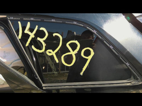 Driver Left Quarter Glass Fits 1719 AUDI Q7 4685810