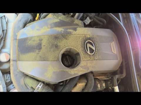 IS200T    2016 Engine Cover 4745280