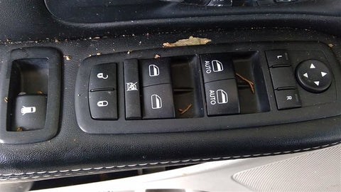 Driver Front Door Switch Driver's Master Sliding Door Fits 1216 CARAVAN 4627390