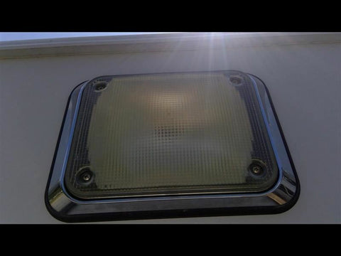 E350SD    2008 THIRD BRAKE LIGHT LAMP 3093400