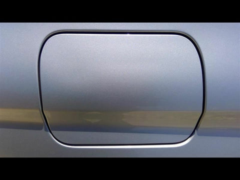 640I      2013 Fuel Filler Door 3275420