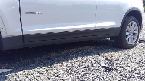 X3        2017 Rocker Panel Moulding 4676110