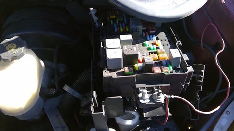 Fuse Box Engine Fits 1013 SIERRA 1500 PICKUP 3582860