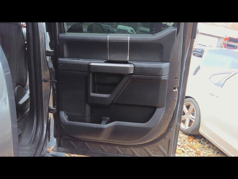 F150      2017 Door Trim Panel Rear 4707530