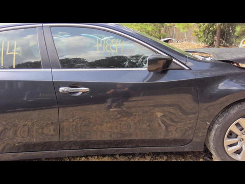Passenger Front Door Electric Sedan Fits 1318 ALTIMA 4700460