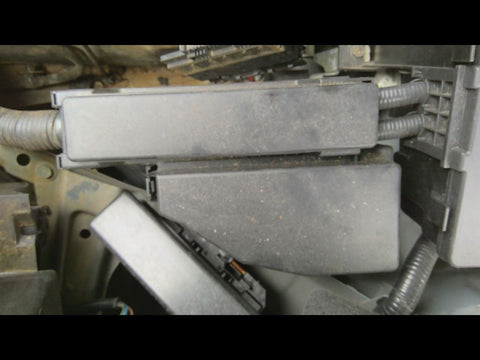 Fuse Box Engine Fits 1524 MURANO 4775740