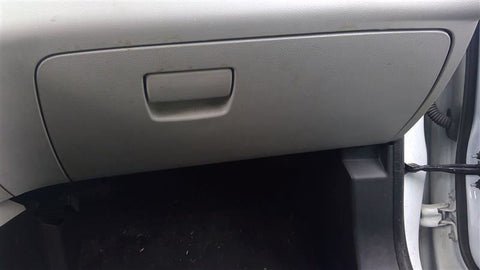 EQUINOX   2017 Glove Box 4657480