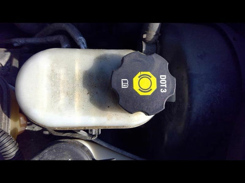 Brake Master Cylinder Fits 04-08 XLR 3274130
