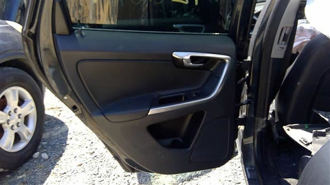 XC60      2015 Door Trim Panel Rear 3409720