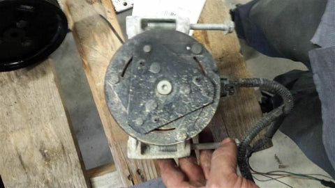 04 05 CAVALIER AC COMPRESSOR BOLT ATTACHMENT TO AC LINE 1838930