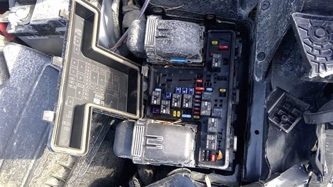 Fuse Box Engine Left Hand Engine Compartment Fits 1518 EDGE 4597660