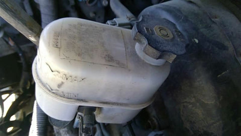 Brake Master Cylinder Fits 0914 ESCALADE 3497580