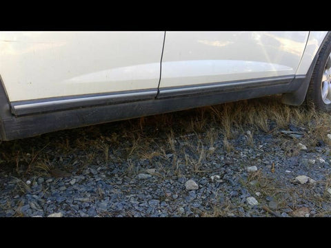 FX35      2003 Rocker Panel Moulding 3307940