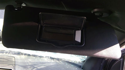 Passenger Right Sun Visor With Illumination Fits 1619 EXPLORER 3604080