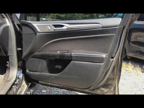 FUSION    2017 Front Door Trim Panel 4683850